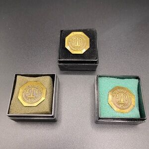 United States Courts 10-15-20 Years of Service Lapel Pins